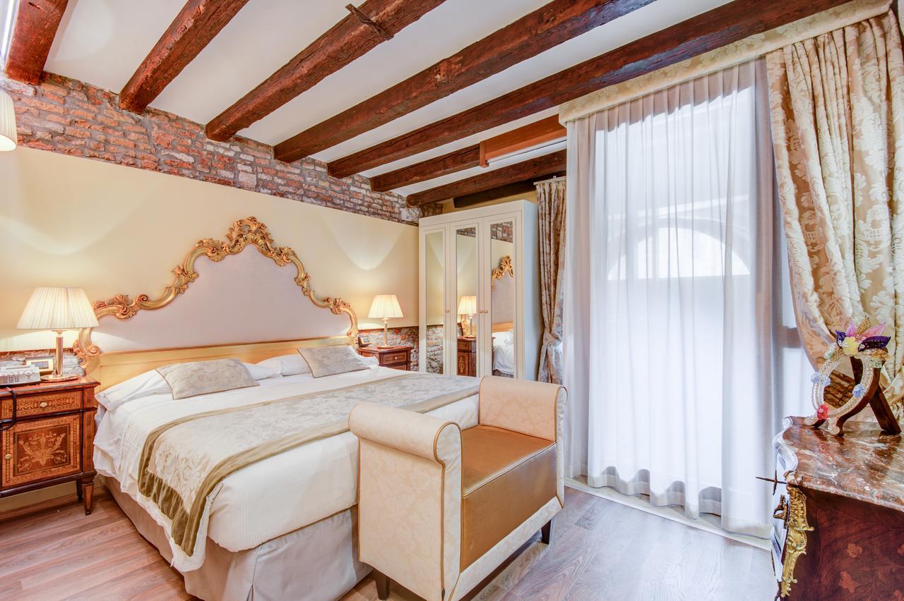 Hotel Al Duca Di Venezia Exterior foto